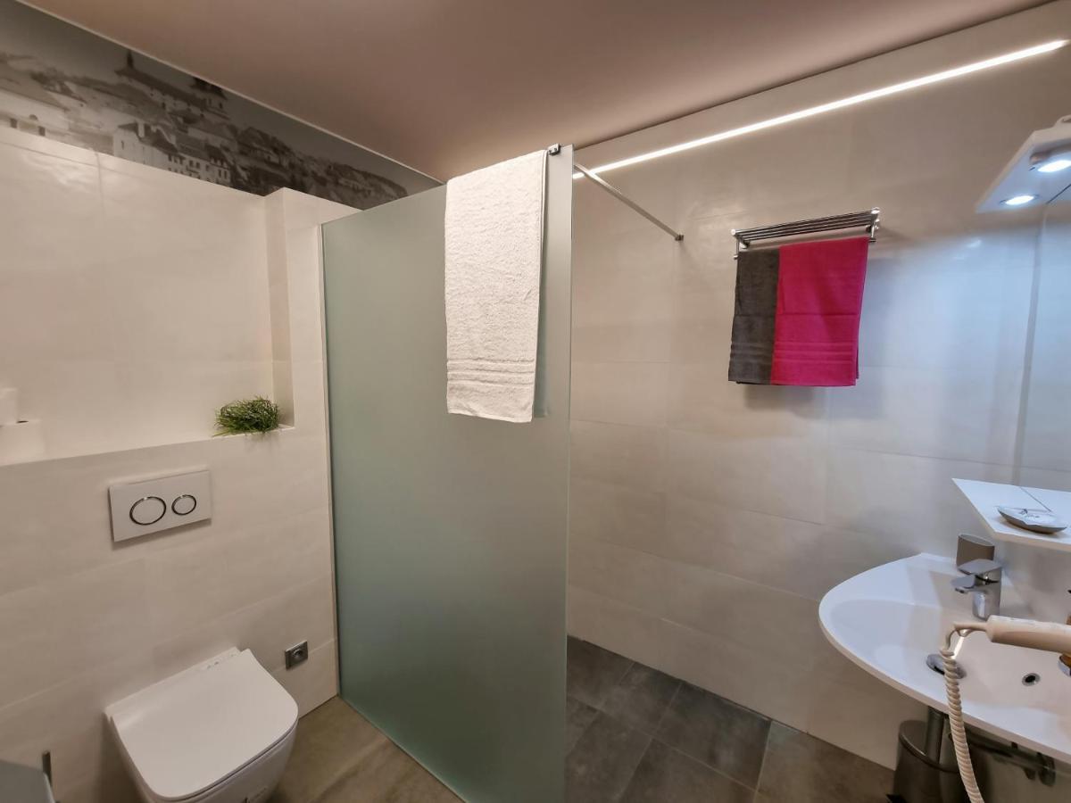 Apartmany Etenia Kadaň المظهر الخارجي الصورة