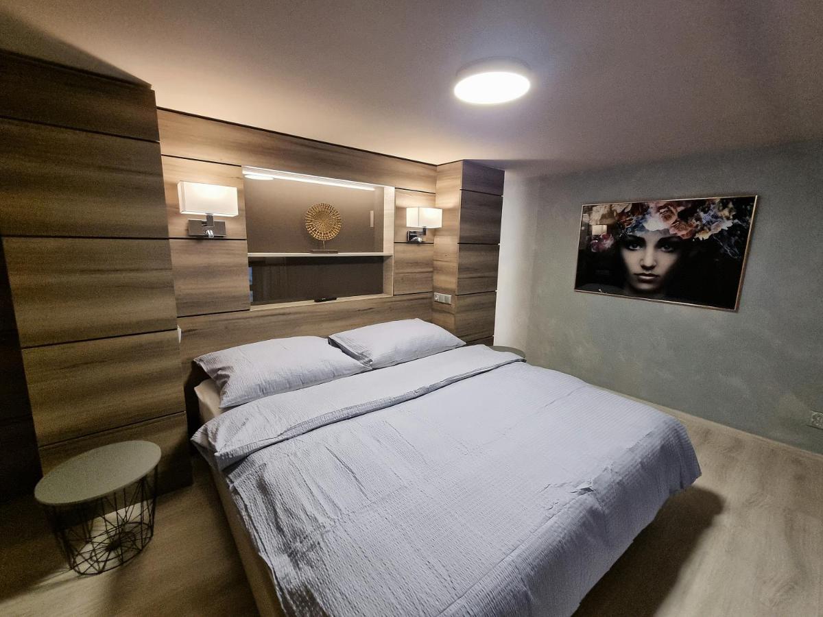 Apartmany Etenia Kadaň المظهر الخارجي الصورة