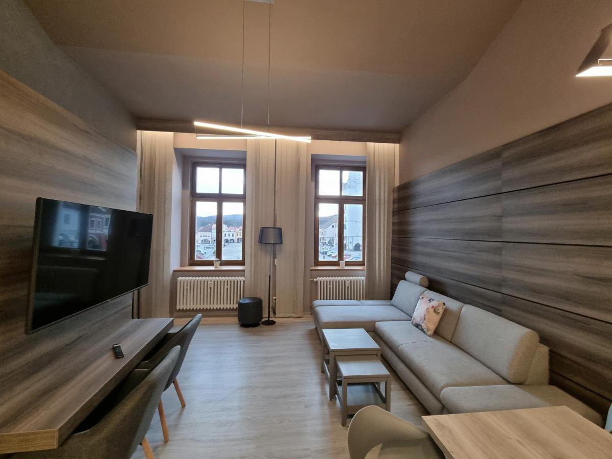 Apartmany Etenia Kadaň المظهر الخارجي الصورة