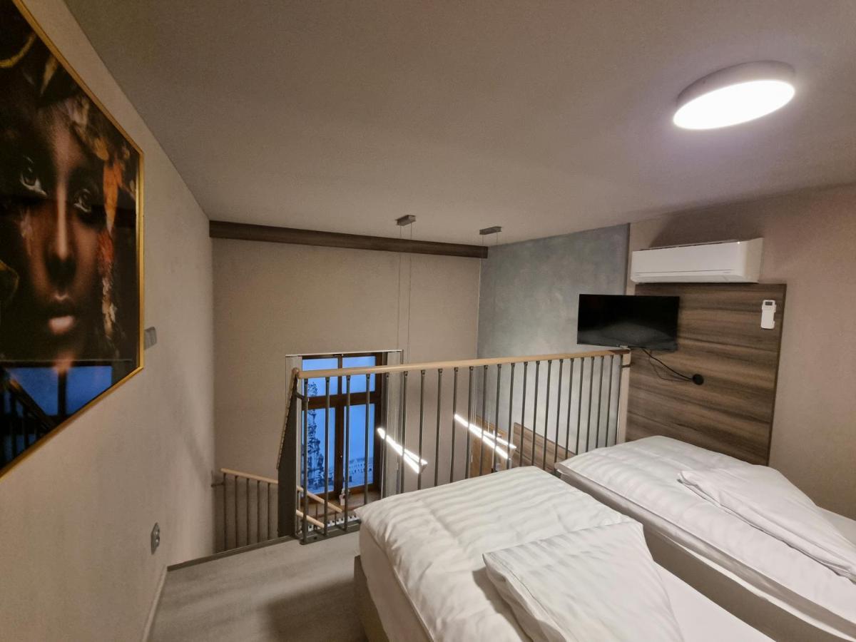 Apartmany Etenia Kadaň المظهر الخارجي الصورة