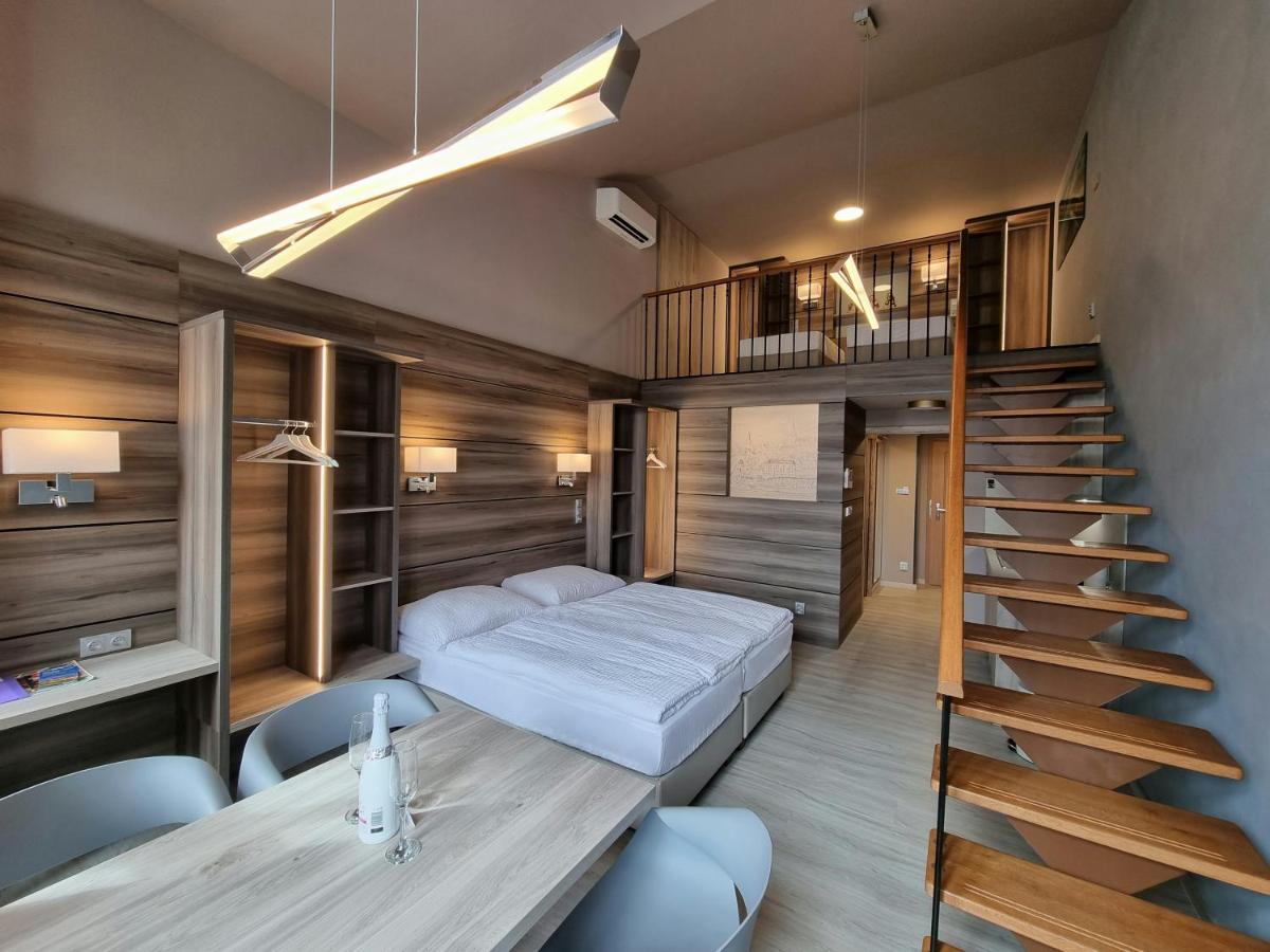 Apartmany Etenia Kadaň المظهر الخارجي الصورة