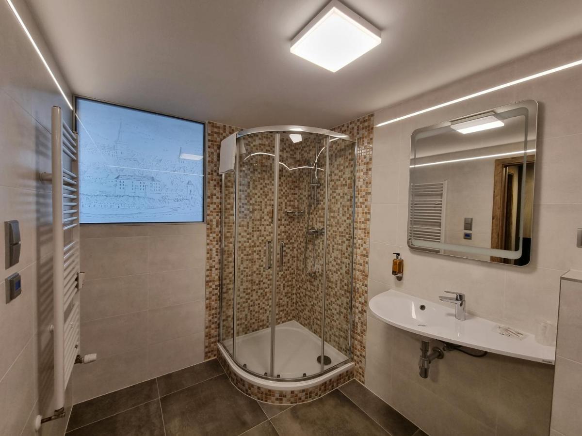 Apartmany Etenia Kadaň المظهر الخارجي الصورة
