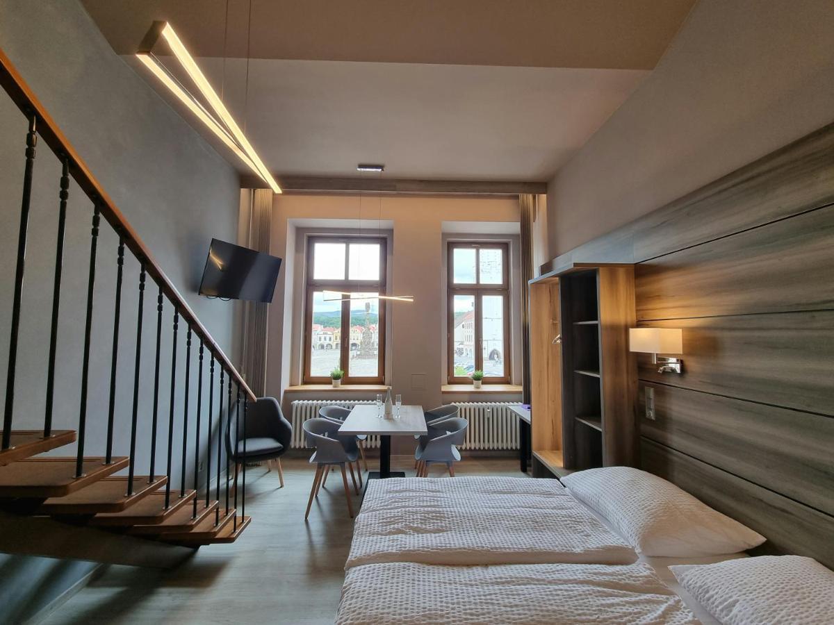 Apartmany Etenia Kadaň المظهر الخارجي الصورة